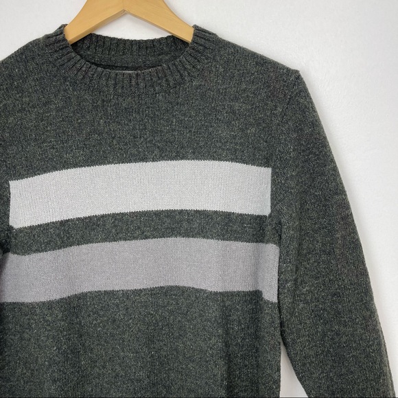 SOLD Men's Eddie Bauer Knit Sweater Size Small - Picture 2 of 7
